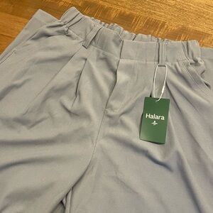 HALARA Waffle Knit Light Gray Pleated Trousers NWT